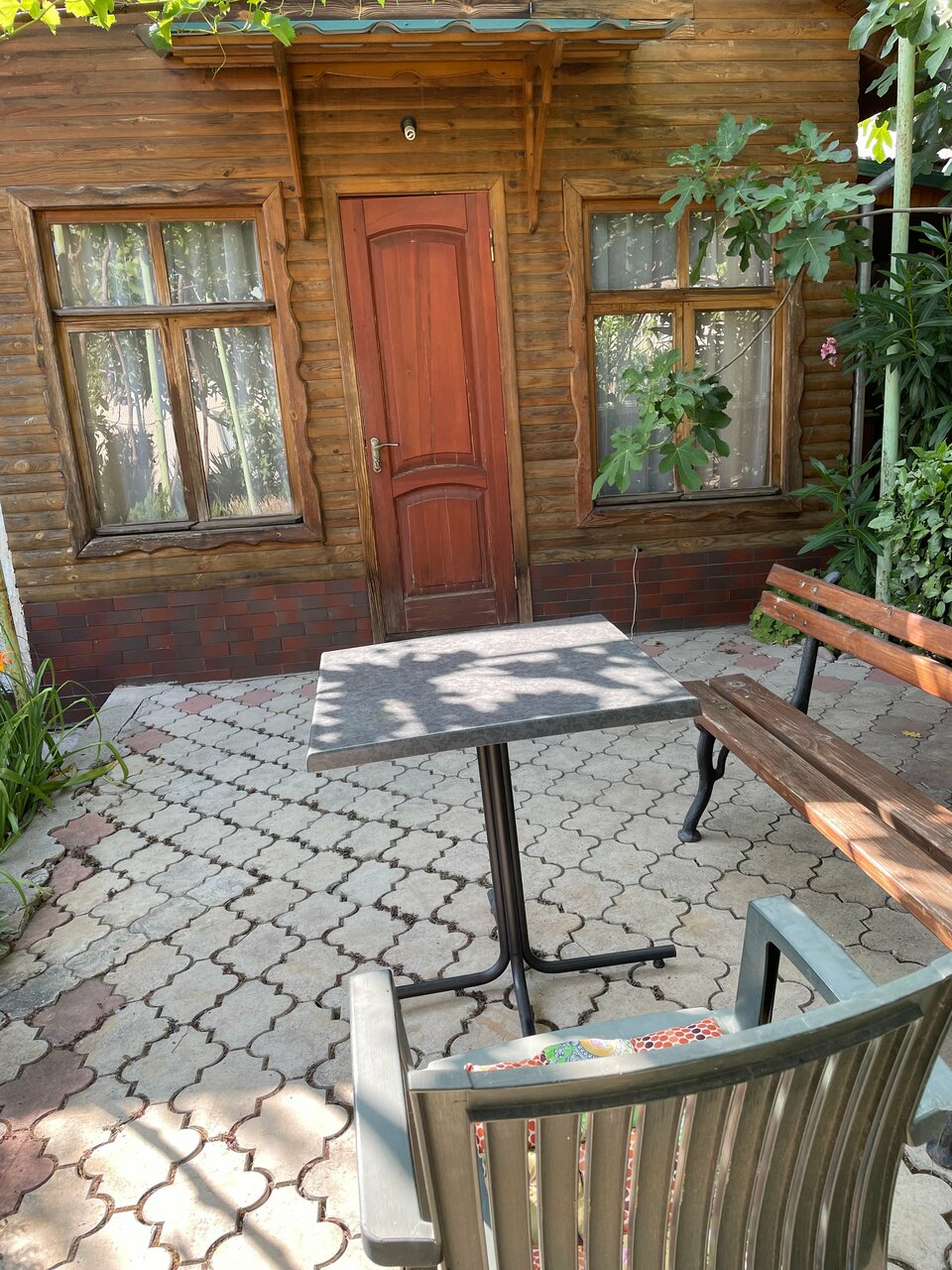 Гостиница Blooming Garden Алушта